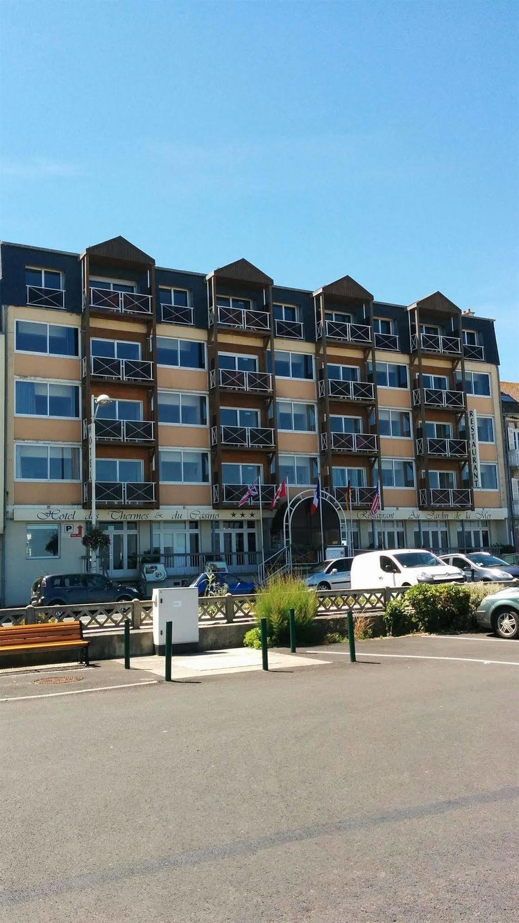 Hotel Des Thermes Et Du Casino Люк-сюр-Мер Экстерьер фото